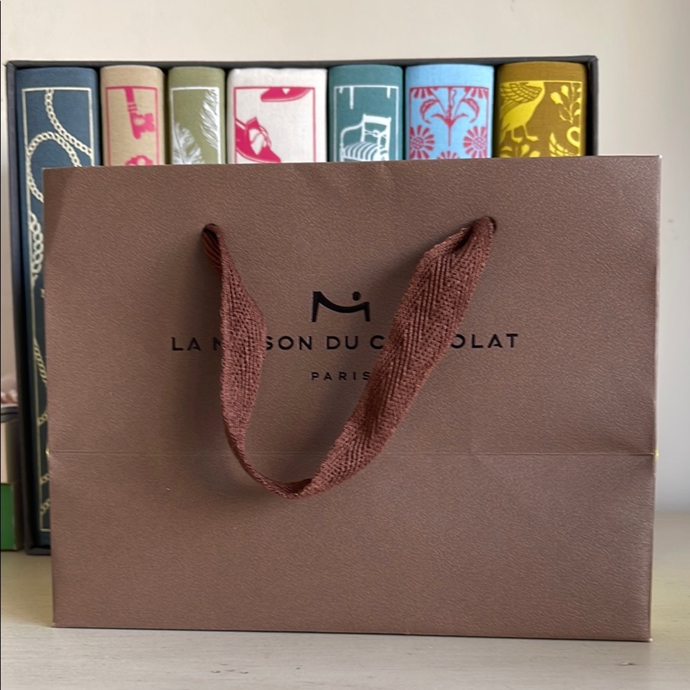 La Maison du Chocolat Gift Box - Picture 4 of 10